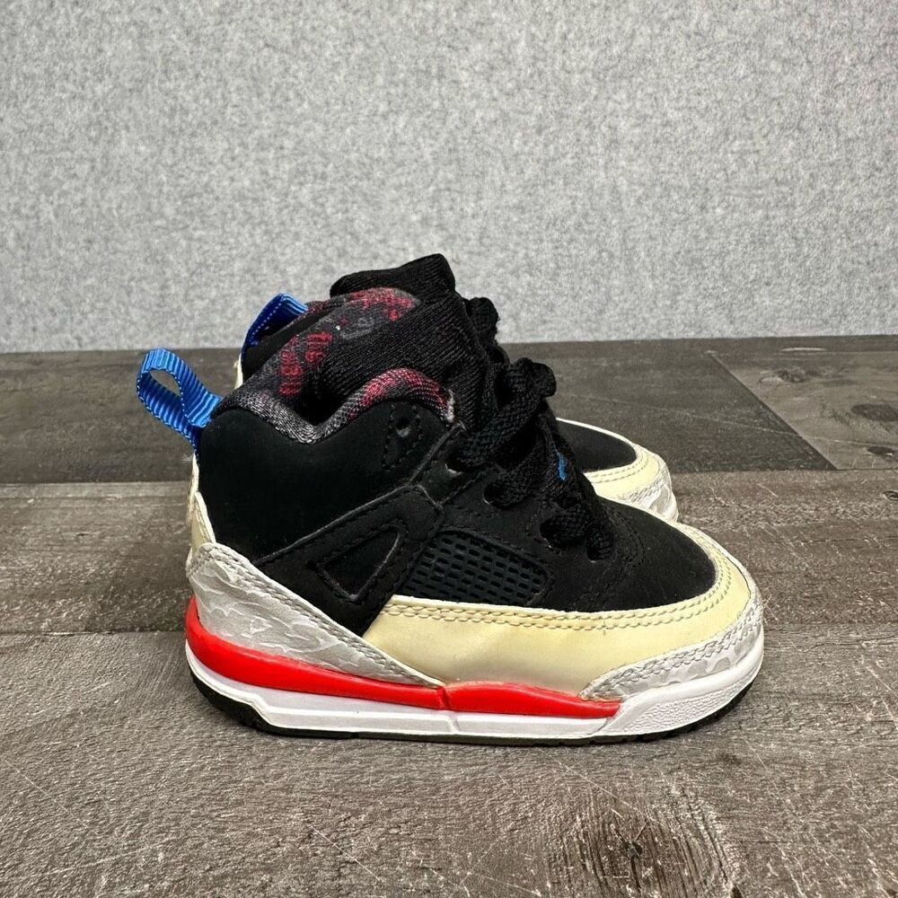 Nike Air Jordan Boys Childs Size 4C Spizike Infrared Retro TD 2010 Black Gold